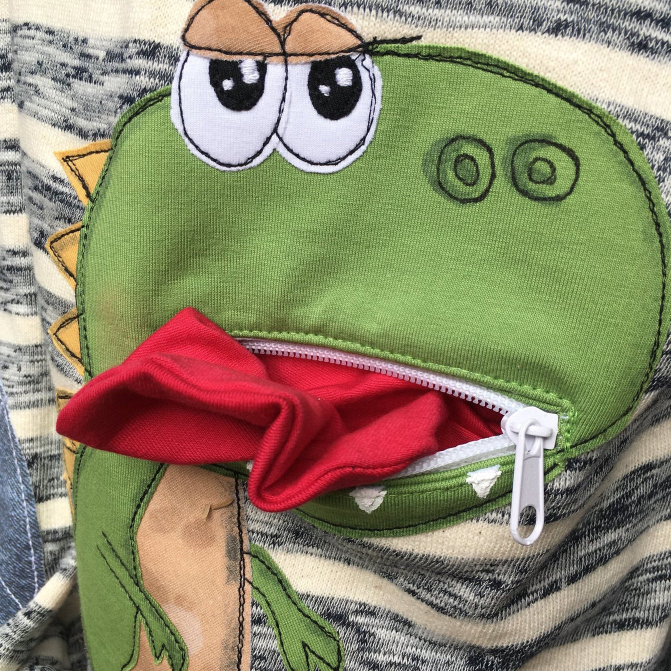 „Taschen-Tier“ Dino - Schnitt + Plott/Applidatei + Anleitung