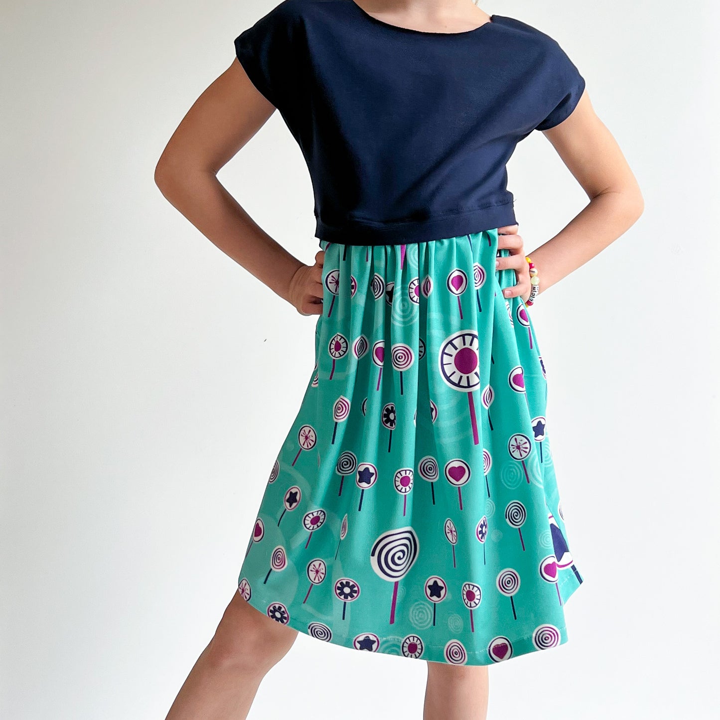 Halbe Meter Kleid TEENS 122-164 - Schnitt und Anleitung